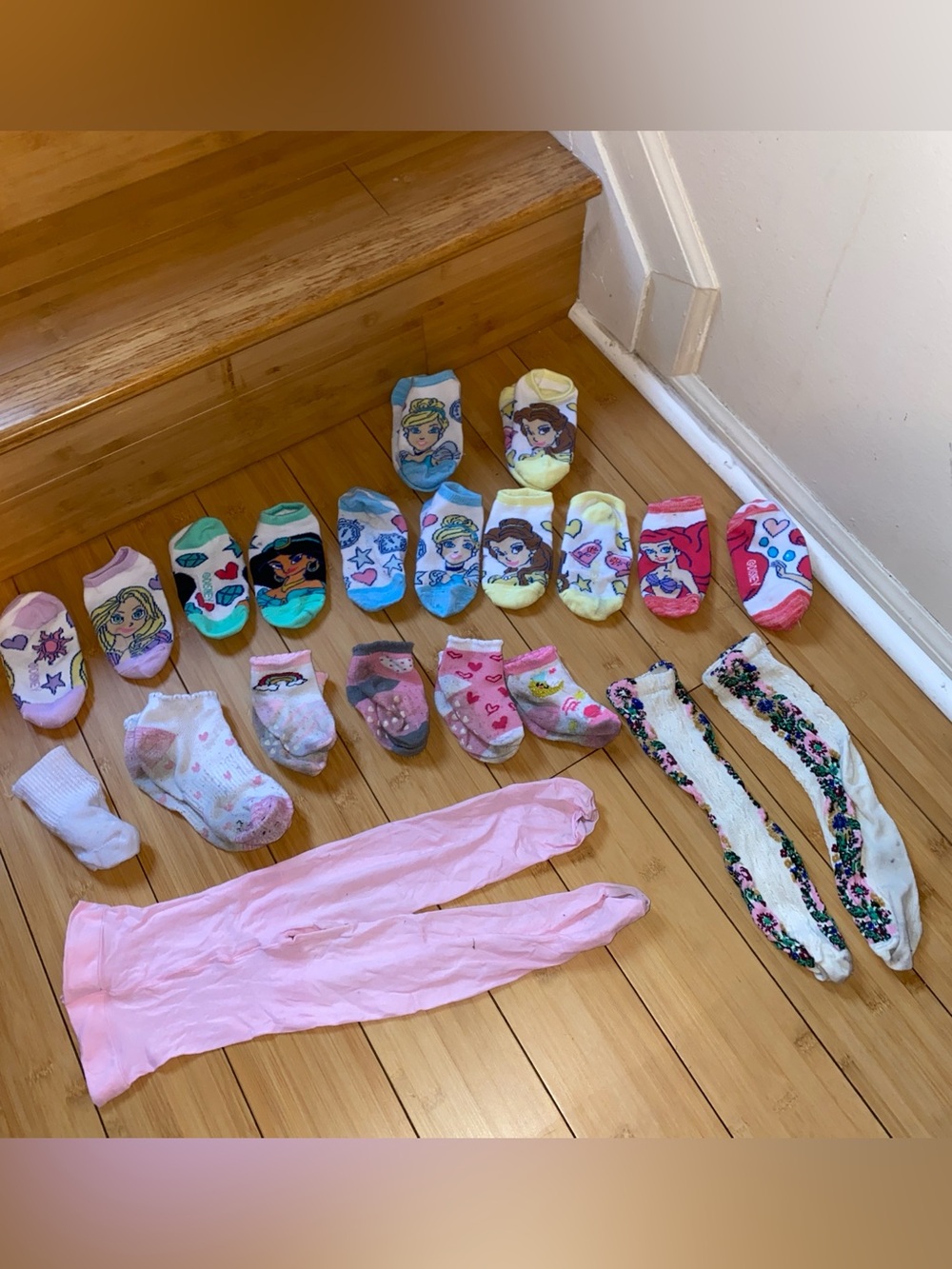 Girls' Disney Princess No-Show Socks - Multi Color Pack